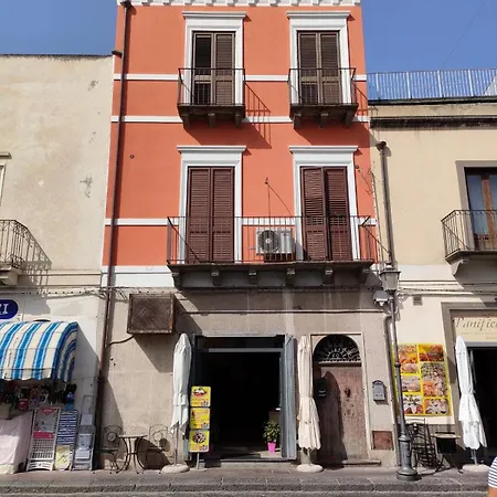 Casa Ferlazzo Aeolian Old Town House Apartamento