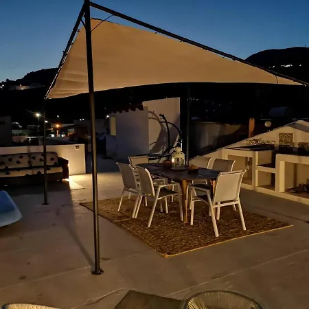 Apartamento Casa Ferlazzo Aeolian Old Town House Lípara