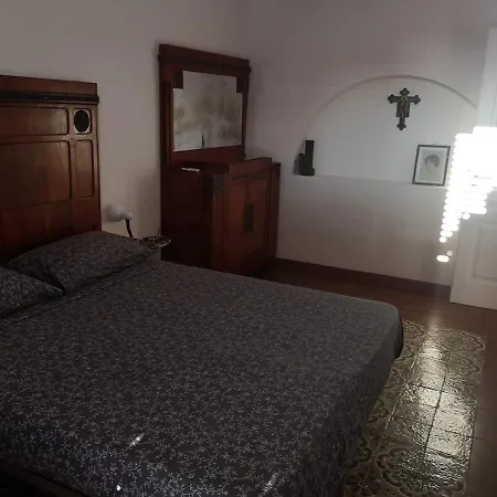 Casa Ferlazzo Aeolian Old Town House